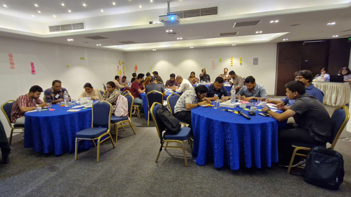 Professionals from bKash Product & Technology teams during Userhub&rsquo;s Human-Centered Product Thinking workshop.