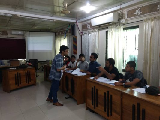 Wahid bin Ahsan (Co-founder, Userhub) explaining qualitative data collection methods to the field researchers in Barguna.