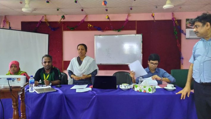 Ms. Hasina Parvin (Project Coordinator, Uttaran) sharing her knowledge of the comunity in Satkhira